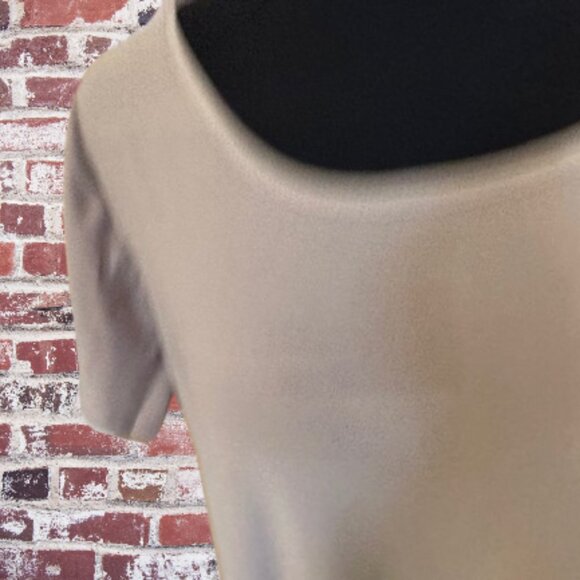 Khaki Sharkbite - Picture 5 of 6